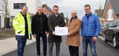 Horst Schenkel (Head of Civil Engineering), Hermann Himmelmann (Gnegel Engineering Office), Jörg Rottmann (Rottmann GmbH), Mayor Michael Gerdhenrich and Volker Hahne (Civil Engineering Department).